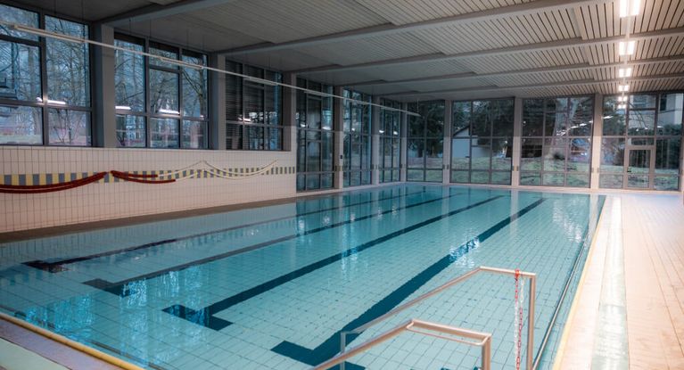 Schwimmbad in der MEDICLIN Klinik am Rennsteig