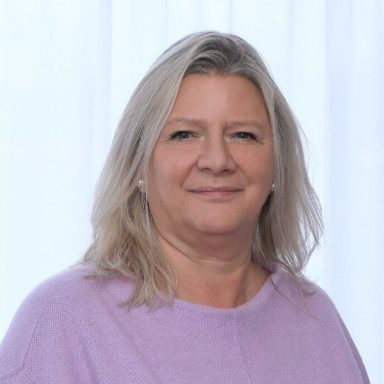 Jana Busch